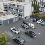 Modernes Apartment Mit Privatem Stellplatz Wenige Minuten Von Der Innenstadt & Mosel